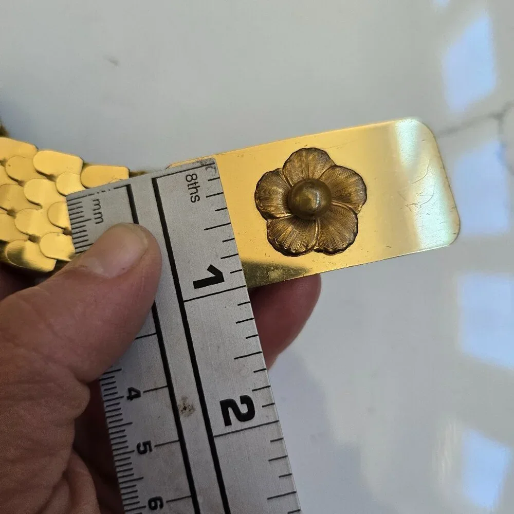 vintage 90's gold tone maximalist mini floral belt